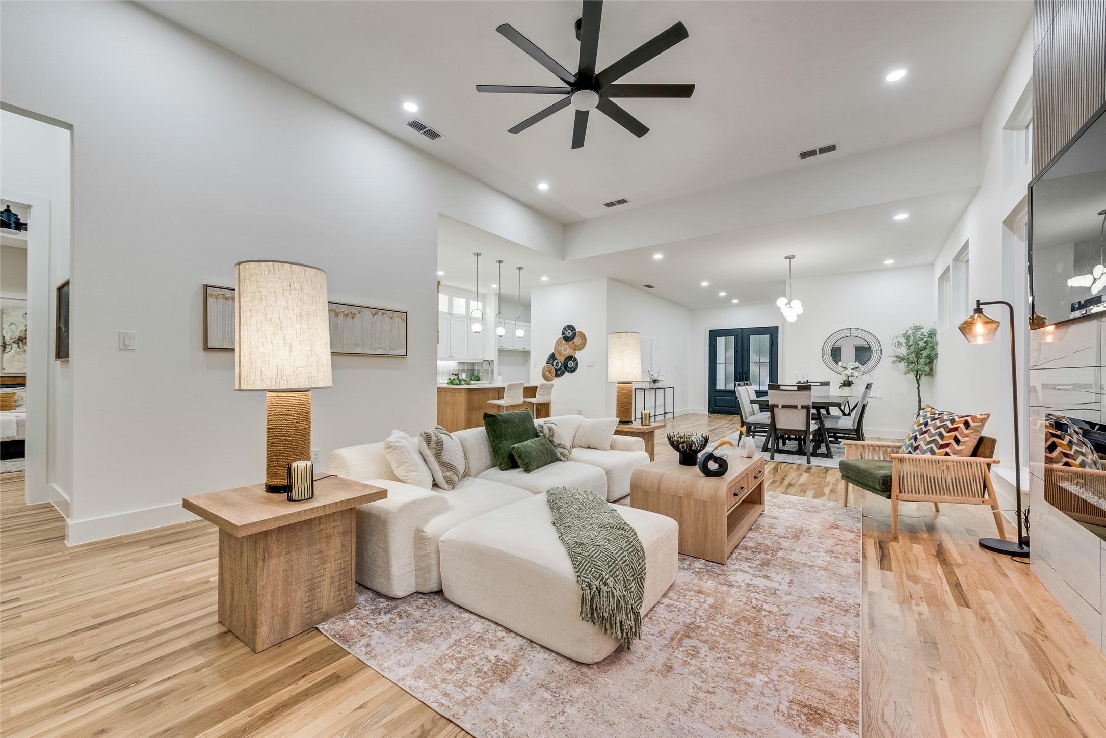 3530 Gibsondell Avenue Dallas TX 75211