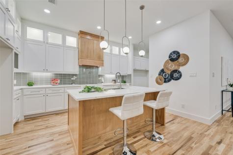 3530 Gibsondell Avenue Dallas TX 75211