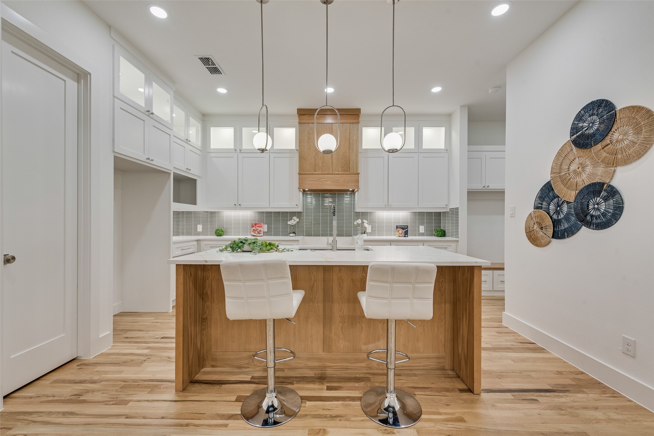 3530 Gibsondell Avenue Dallas TX 75211