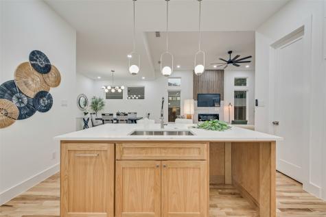 3530 Gibsondell Avenue Dallas TX 75211