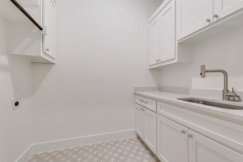 3530 Gibsondell Avenue Dallas TX 75211