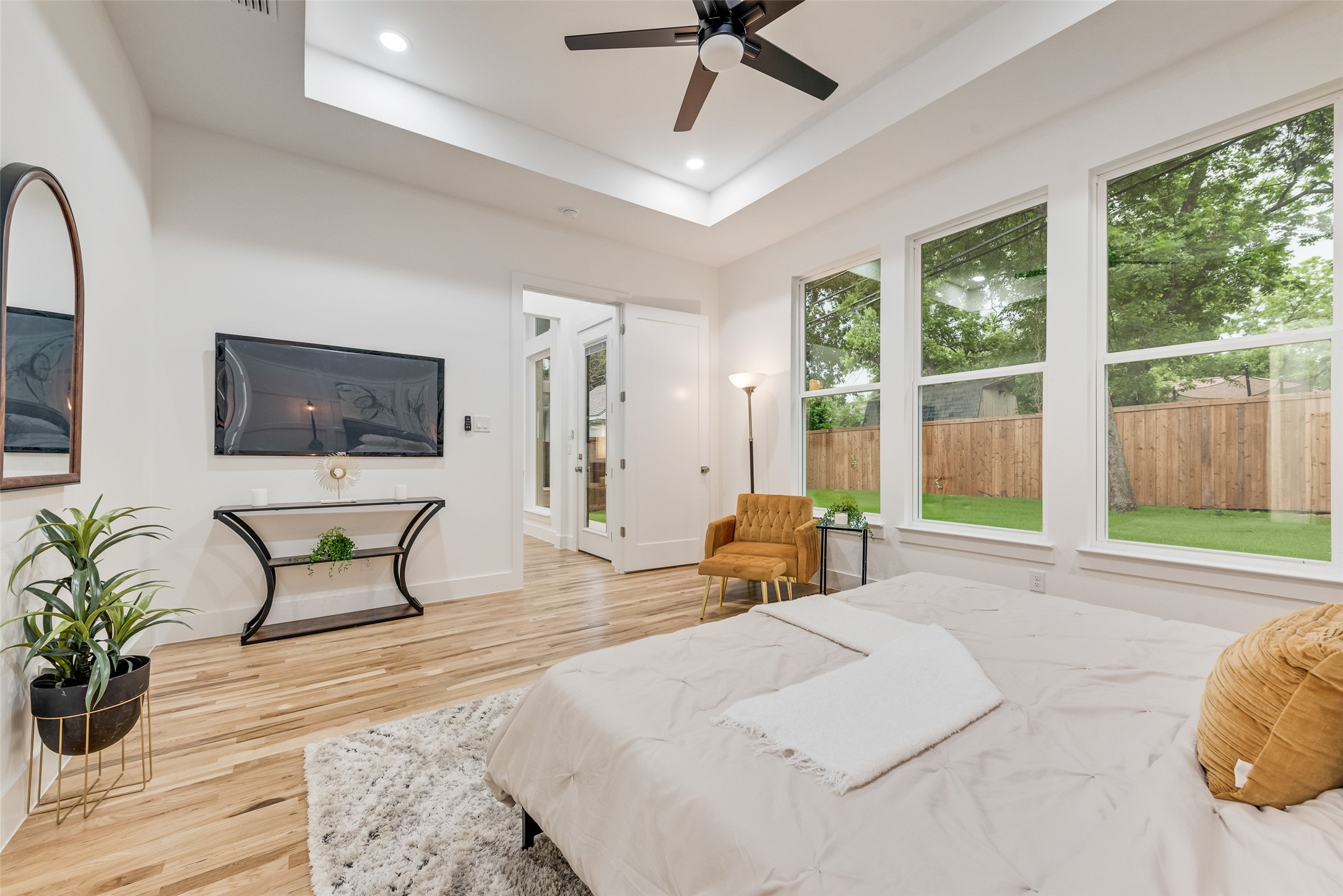 3530 Gibsondell Avenue Dallas TX 75211