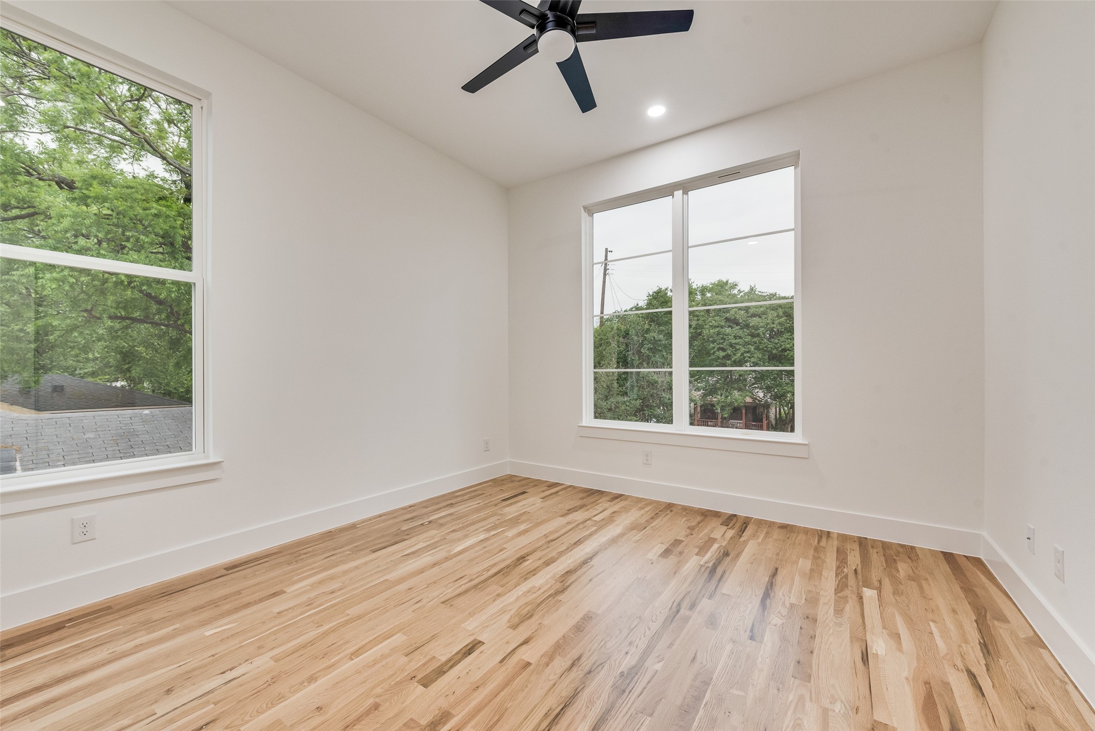 3530 Gibsondell Avenue Dallas TX 75211
