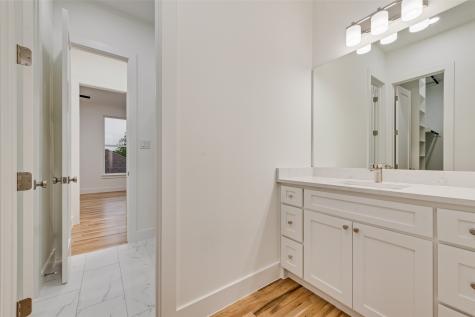 3530 Gibsondell Avenue Dallas TX 75211