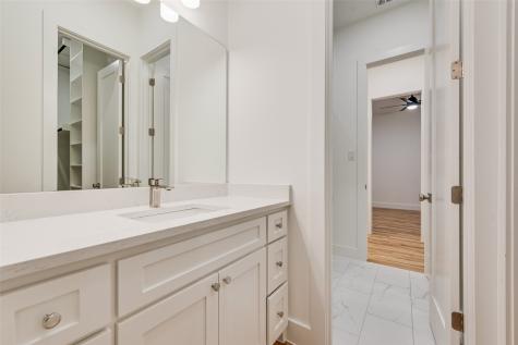 3530 Gibsondell Avenue Dallas TX 75211