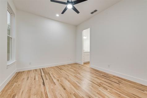 3530 Gibsondell Avenue Dallas TX 75211