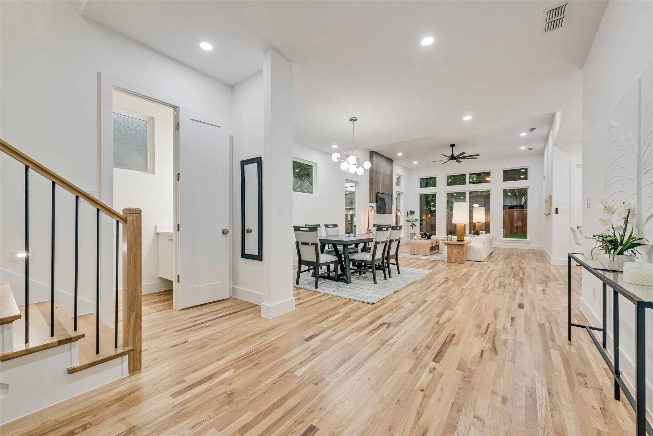 3530 Gibsondell Avenue Dallas TX 75211