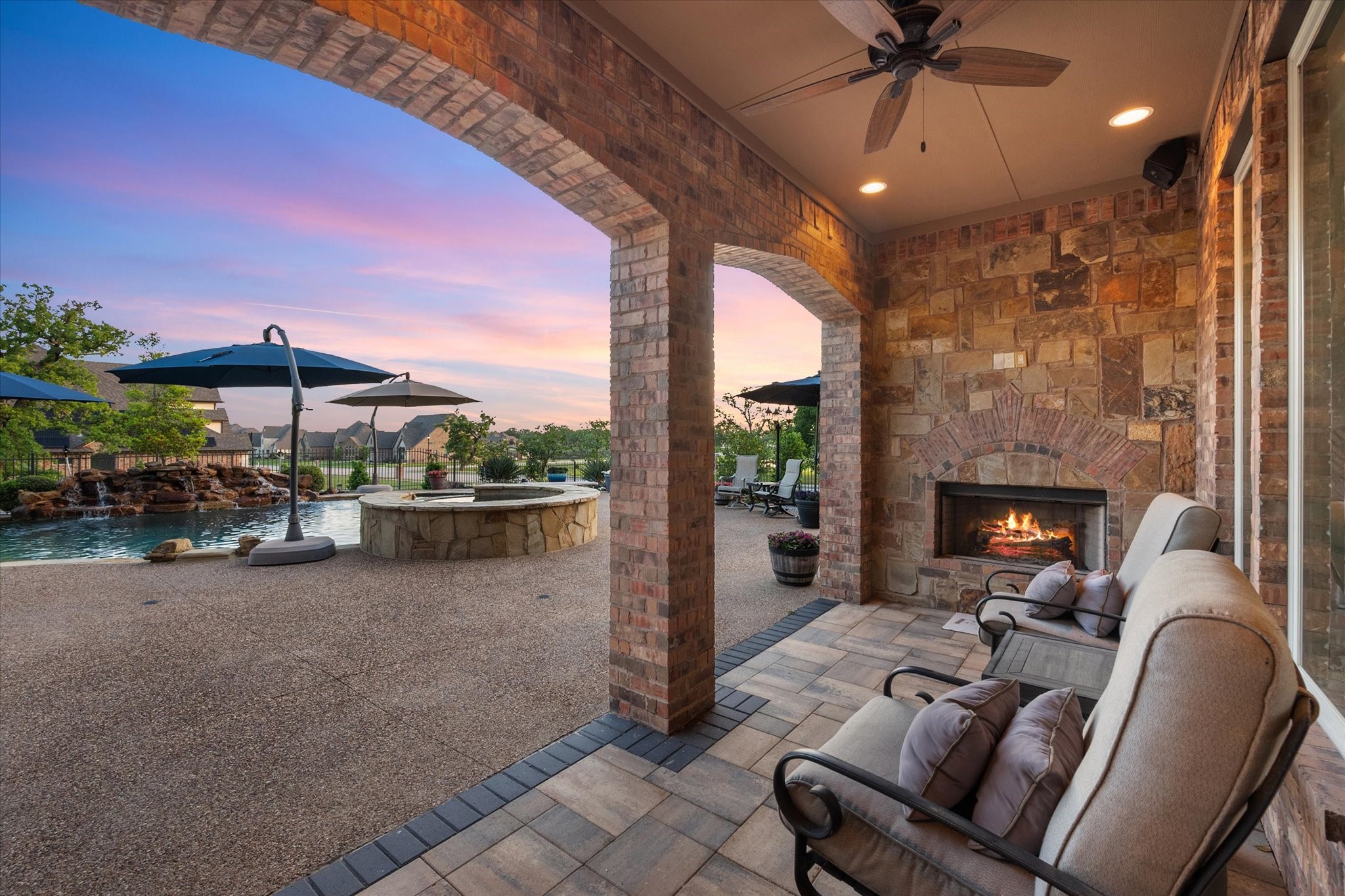 103 Oak Grove Lane Boyd TX 76023