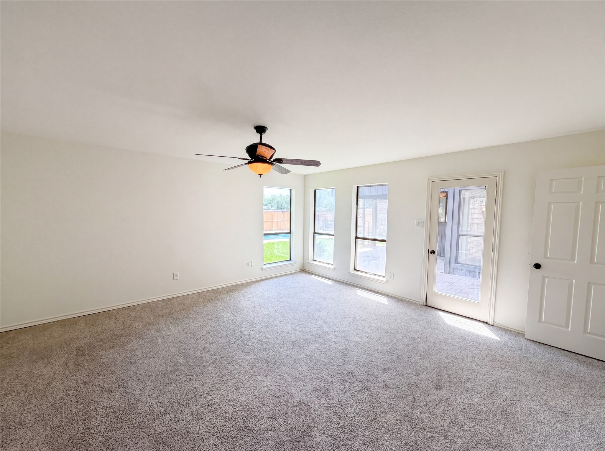 404 Laurel Trail N Terrell TX 75160