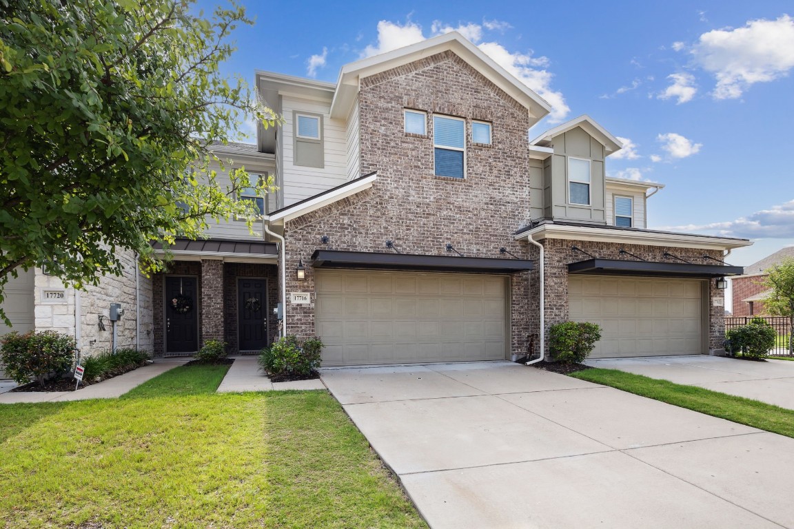 17716 Sage Lane Dallas TX 75252
