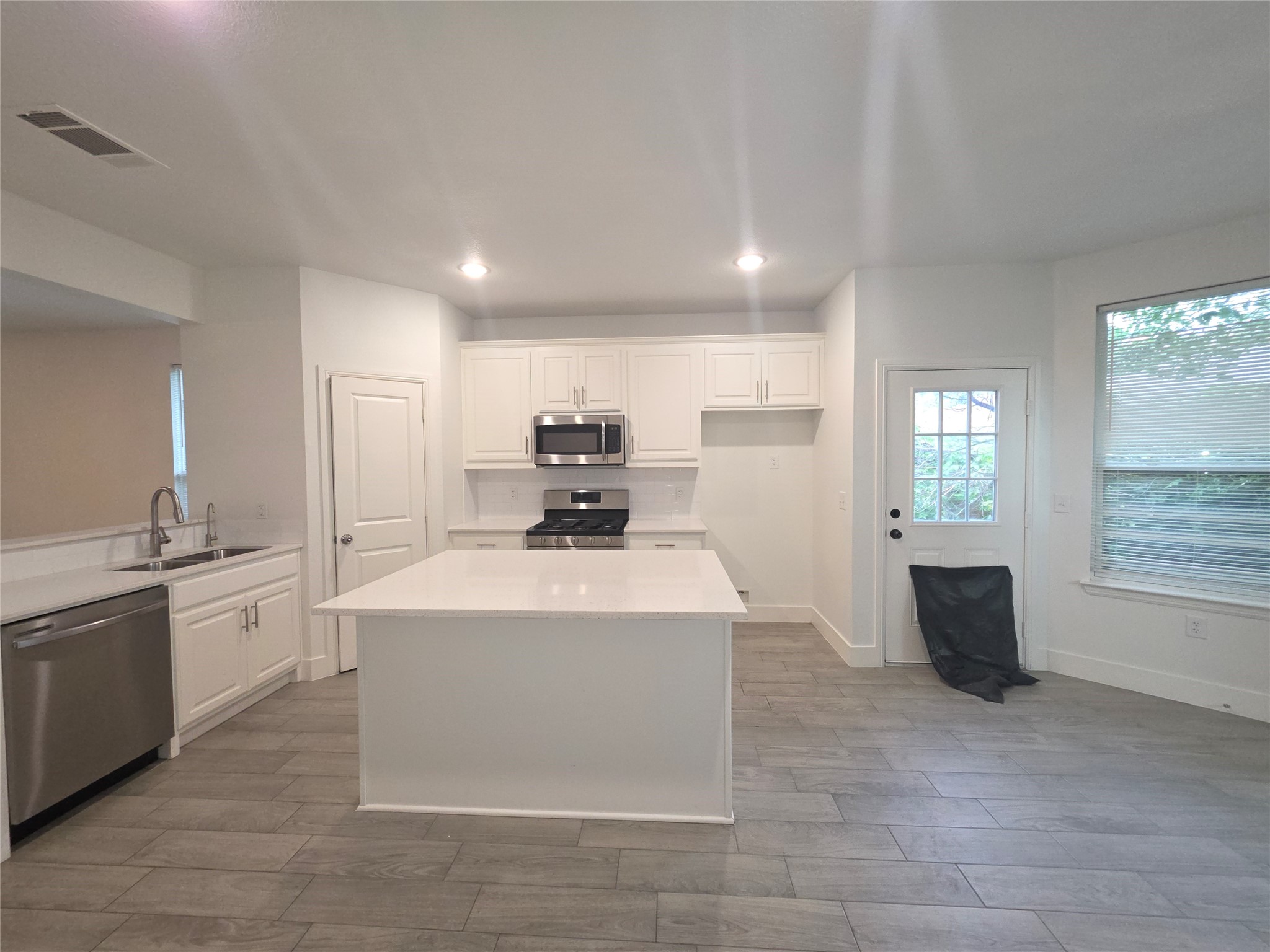 2719 Frazier Street Dallas TX 75210