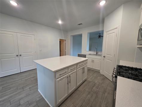 2719 Frazier Street Dallas TX 75210