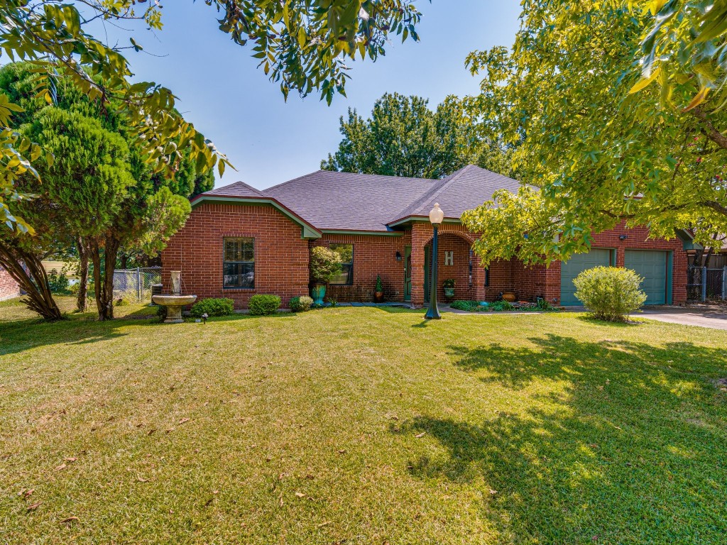 514 Gingerbread Lane Waxahachie TX 75165