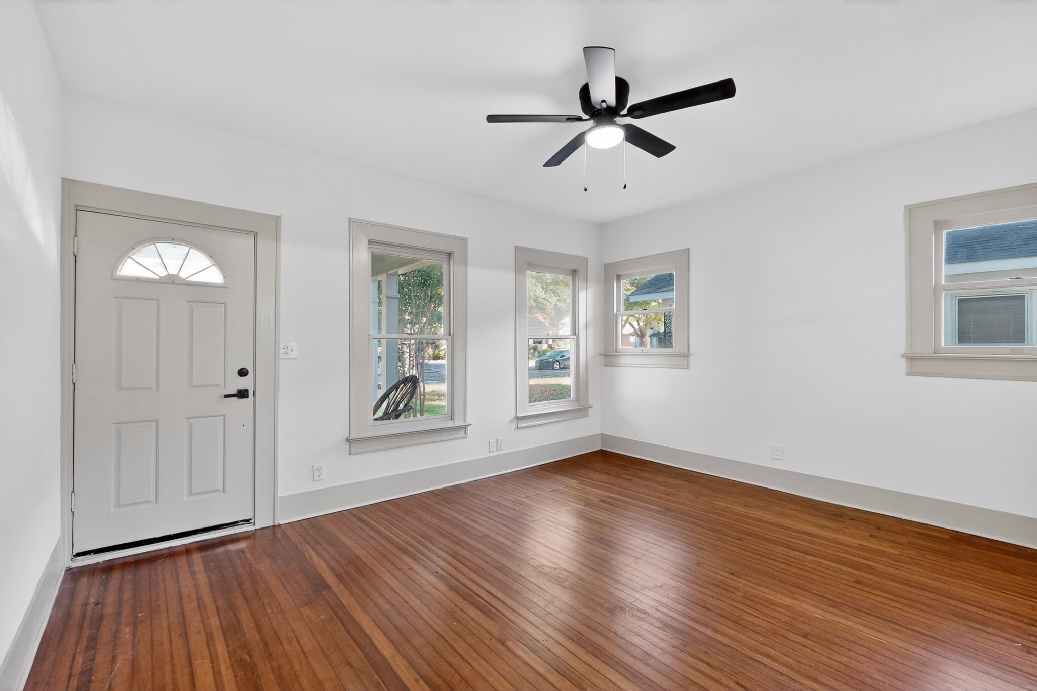 326 Virginia Avenue Waxahachie TX 75165
