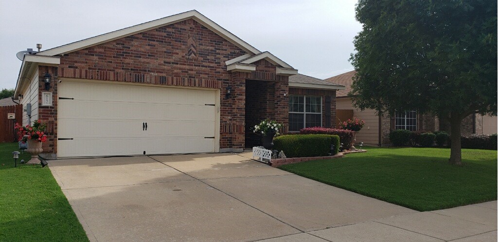 612 Misty Mountain Drive Fort Worth TX 76140