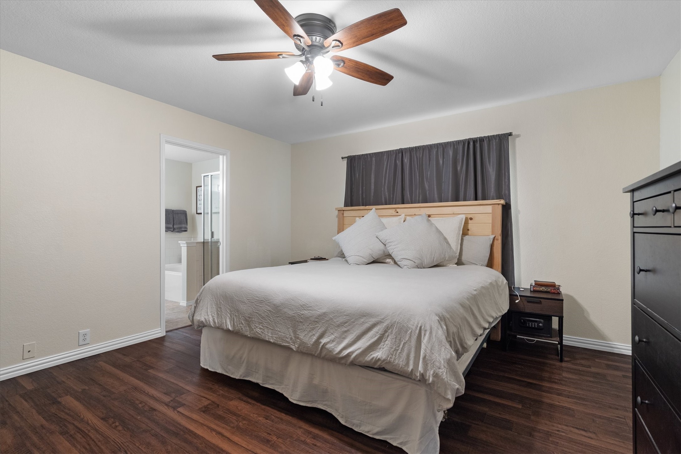 1736 White Feather Lane Fort Worth TX 76131