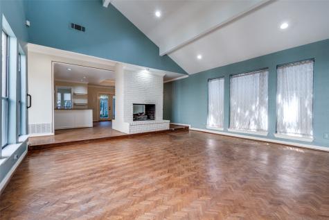 6922 Chevy Chase Avenue Dallas TX 75225