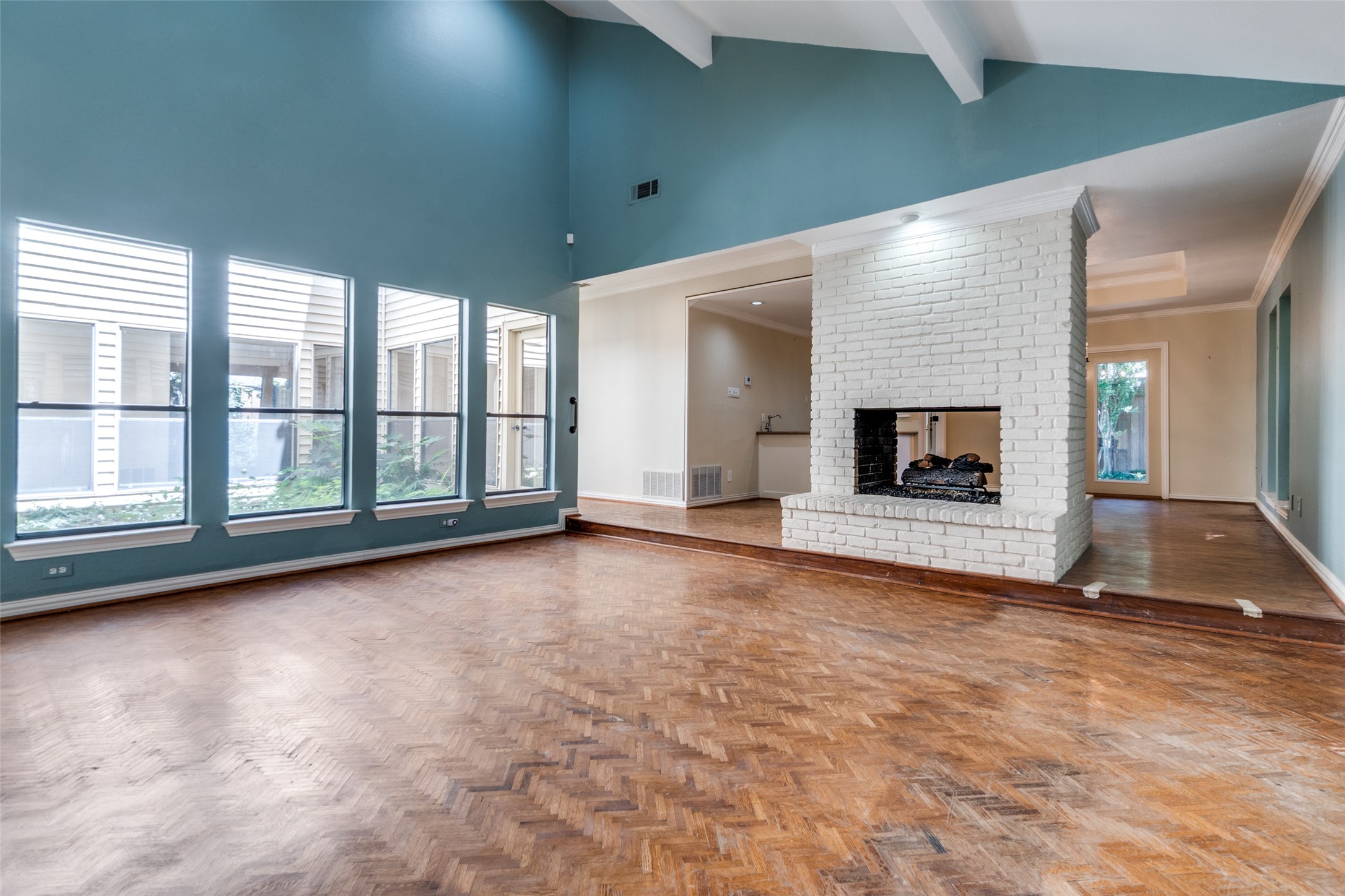 6922 Chevy Chase Avenue Dallas TX 75225