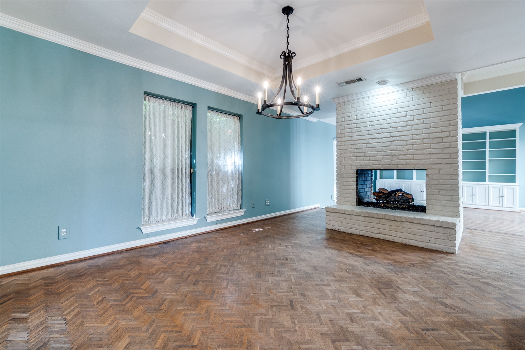 6922 Chevy Chase Avenue Dallas TX 75225