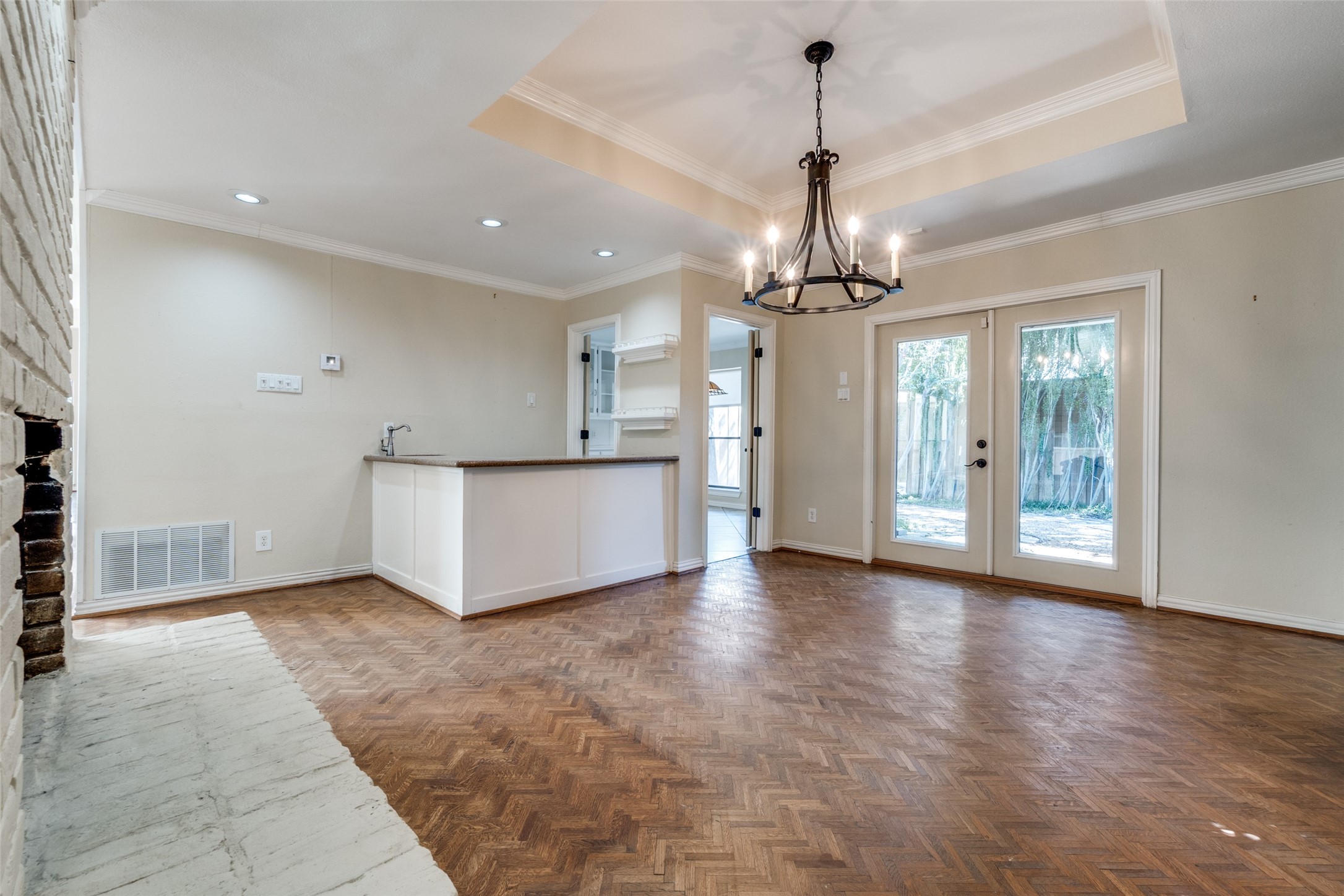 6922 Chevy Chase Avenue Dallas TX 75225