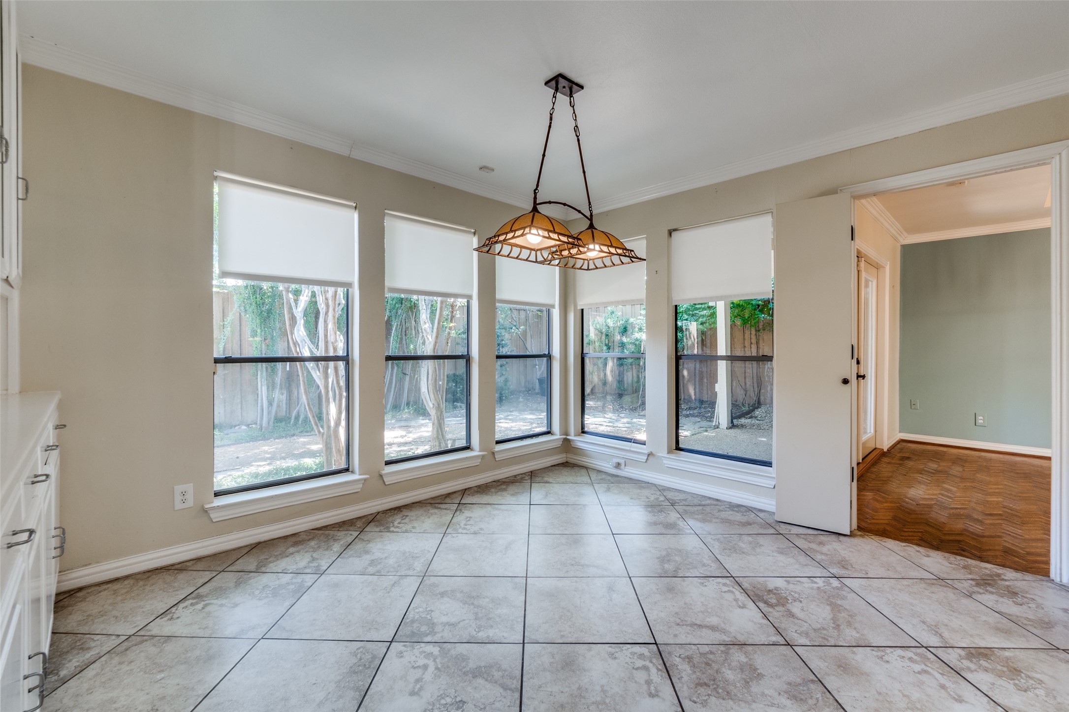 6922 Chevy Chase Avenue Dallas TX 75225