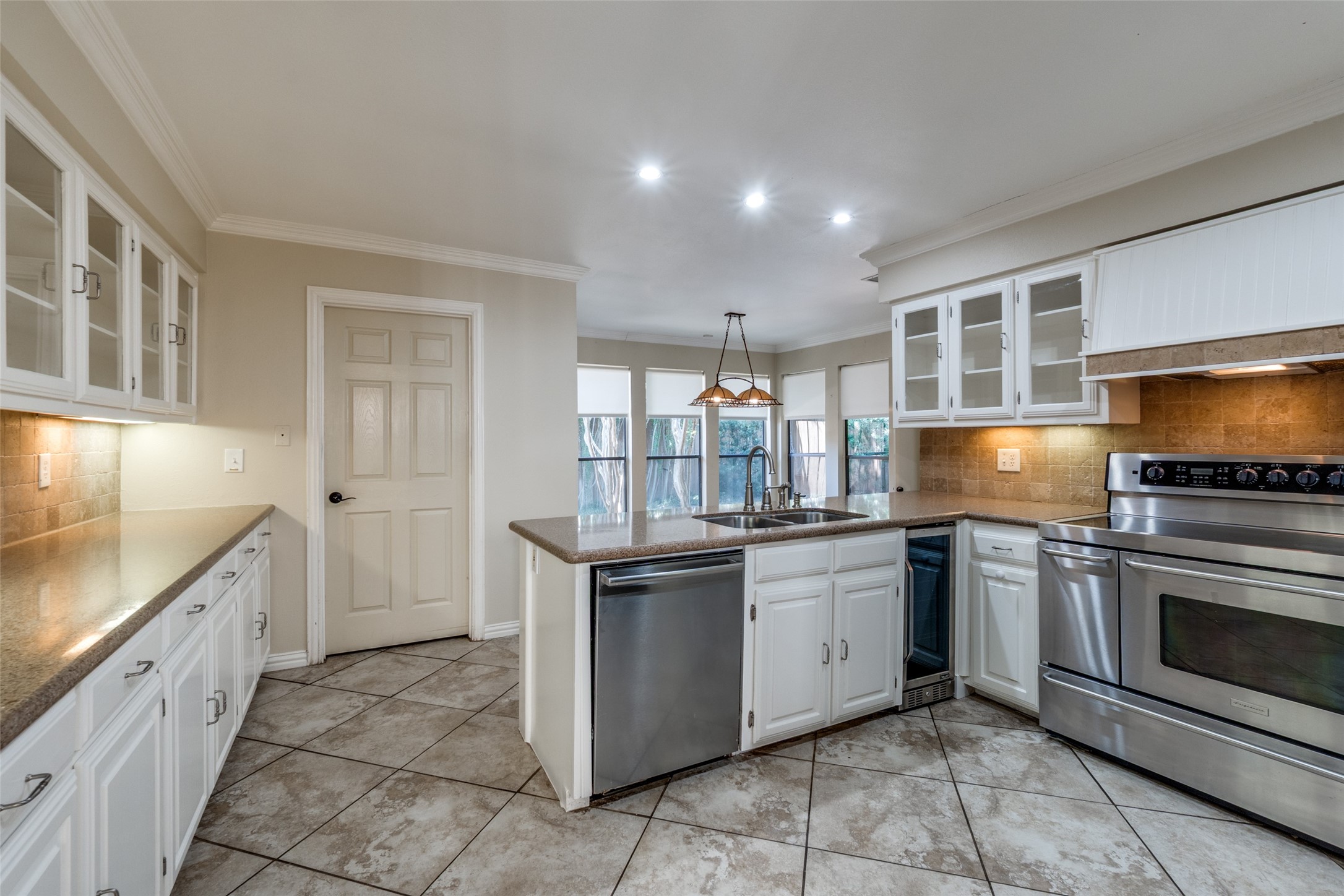 6922 Chevy Chase Avenue Dallas TX 75225