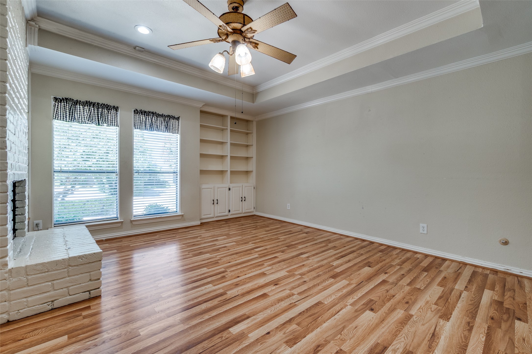 6922 Chevy Chase Avenue Dallas TX 75225
