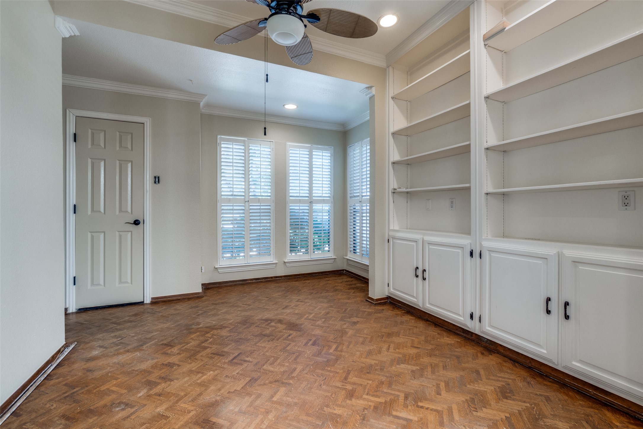 6922 Chevy Chase Avenue Dallas TX 75225