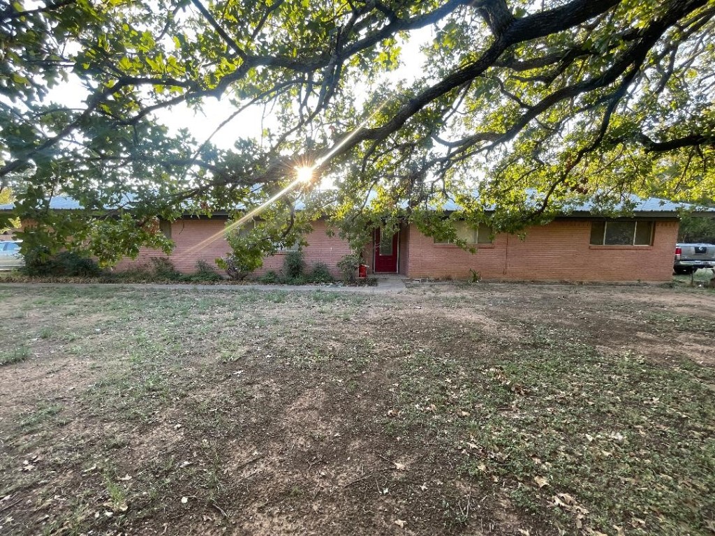 3401 N Oak Avenue Mineral Wells TX 76067