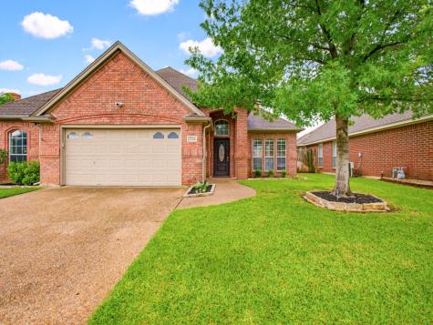 2724 Cedar Springs Court Bedford TX 76021