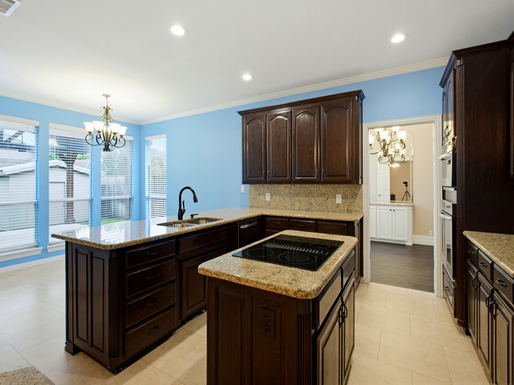 2724 Cedar Springs Court Bedford TX 76021