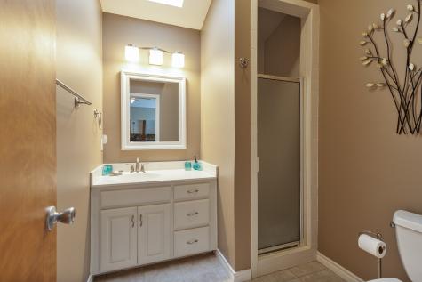 568 Harbor Circle Azle TX 76020
