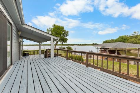 568 Harbor Circle Azle TX 76020