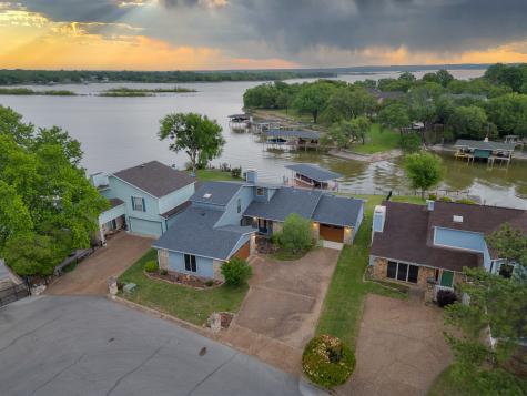 568 Harbor Circle Azle TX 76020