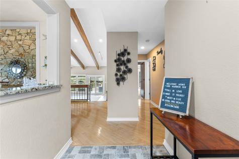 568 Harbor Circle Azle TX 76020