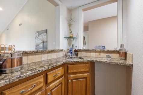 568 Harbor Circle Azle TX 76020