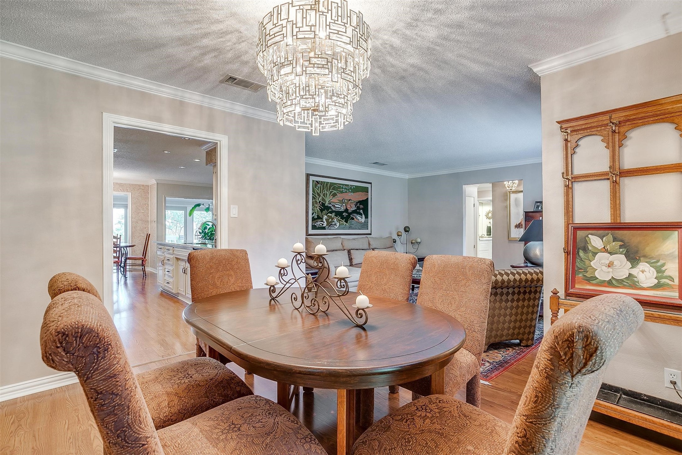 206 Shelmar Drive Euless TX 76039