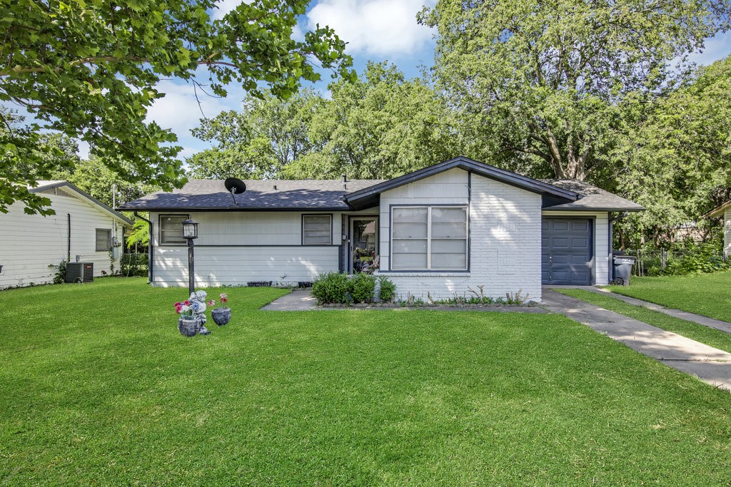 5450 Mcconnell Drive Fort Worth TX 76134