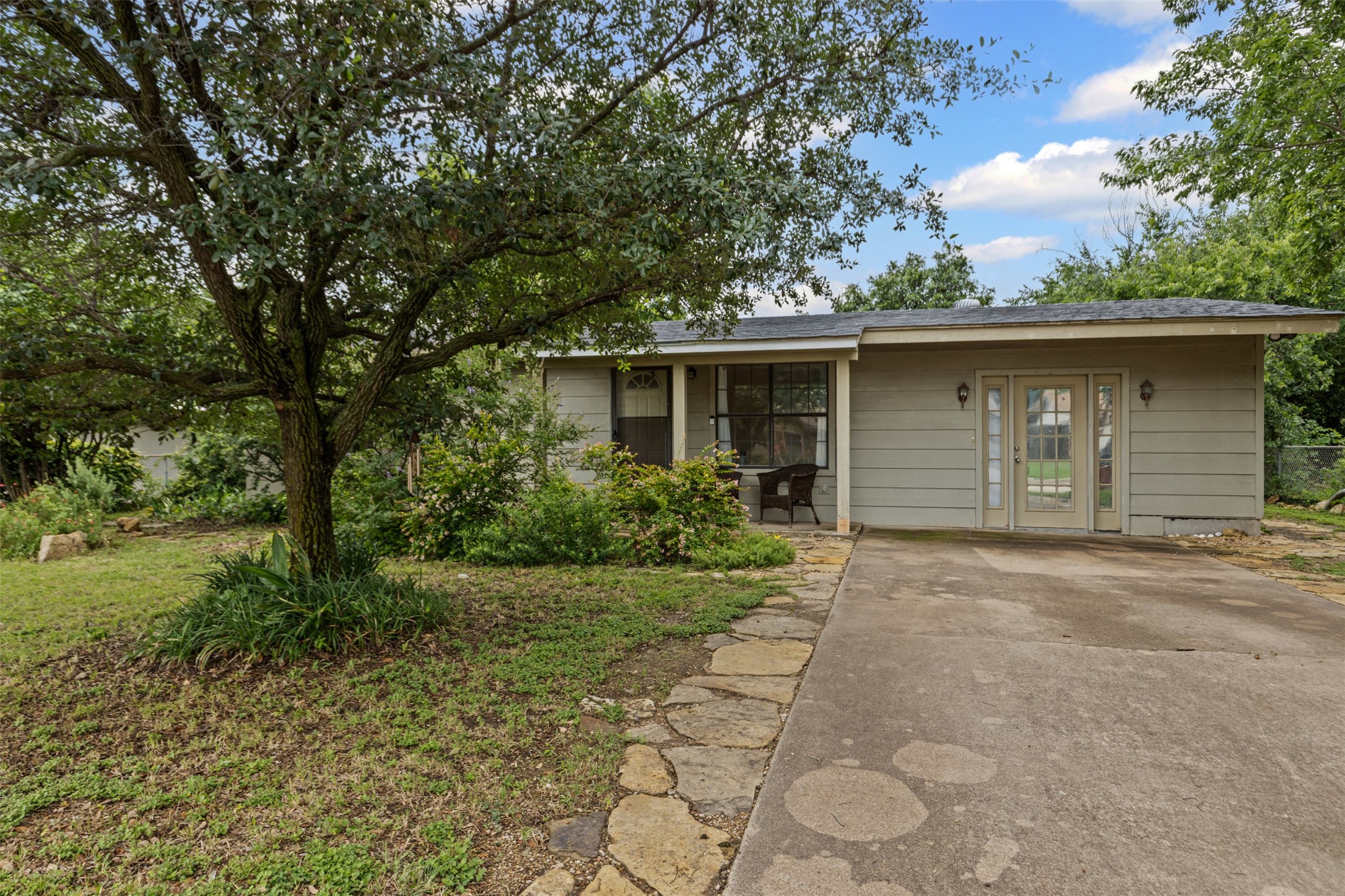 504 Cozby Street N Benbrook TX 76126