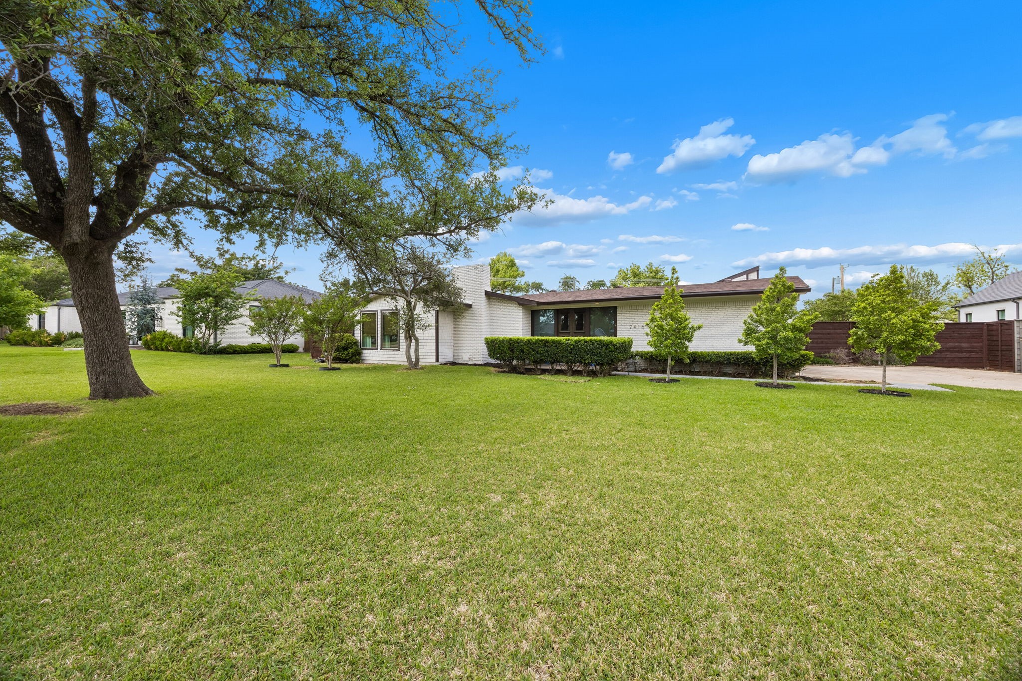 7415 Azalea Lane Dallas TX 75230