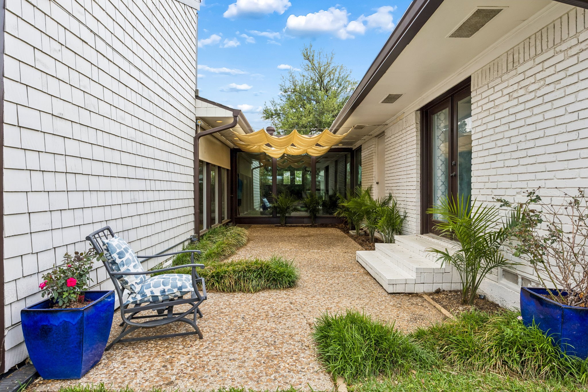 7415 Azalea Lane Dallas TX 75230