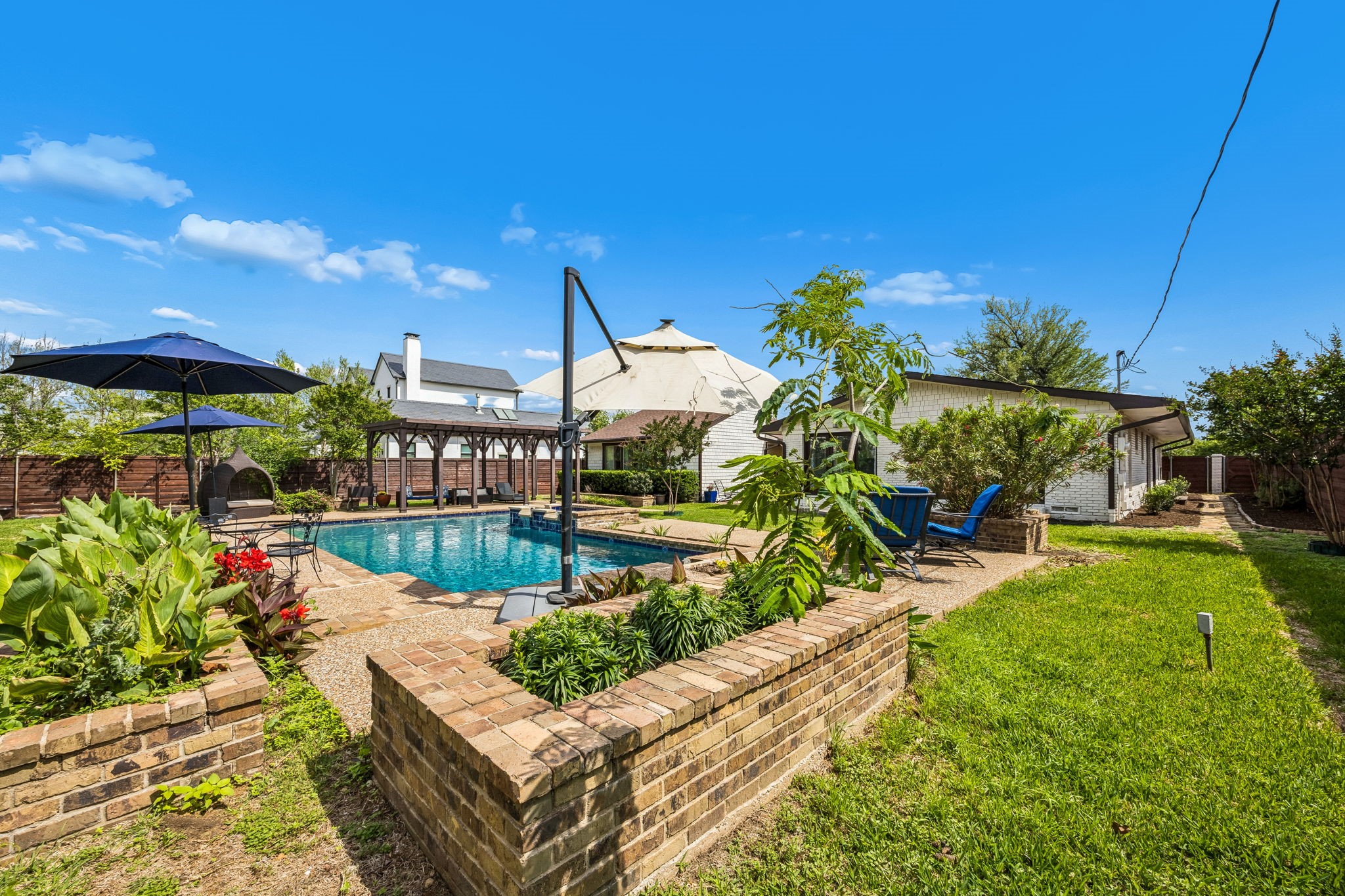7415 Azalea Lane Dallas TX 75230