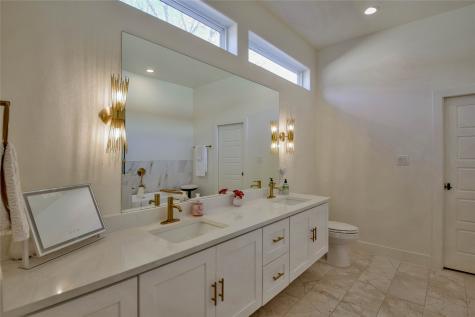 4560 Jackson Bend Court Granbury TX 76049