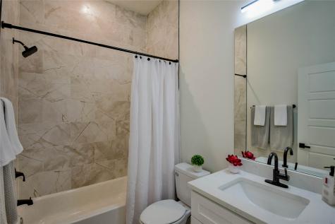 4560 Jackson Bend Court Granbury TX 76049