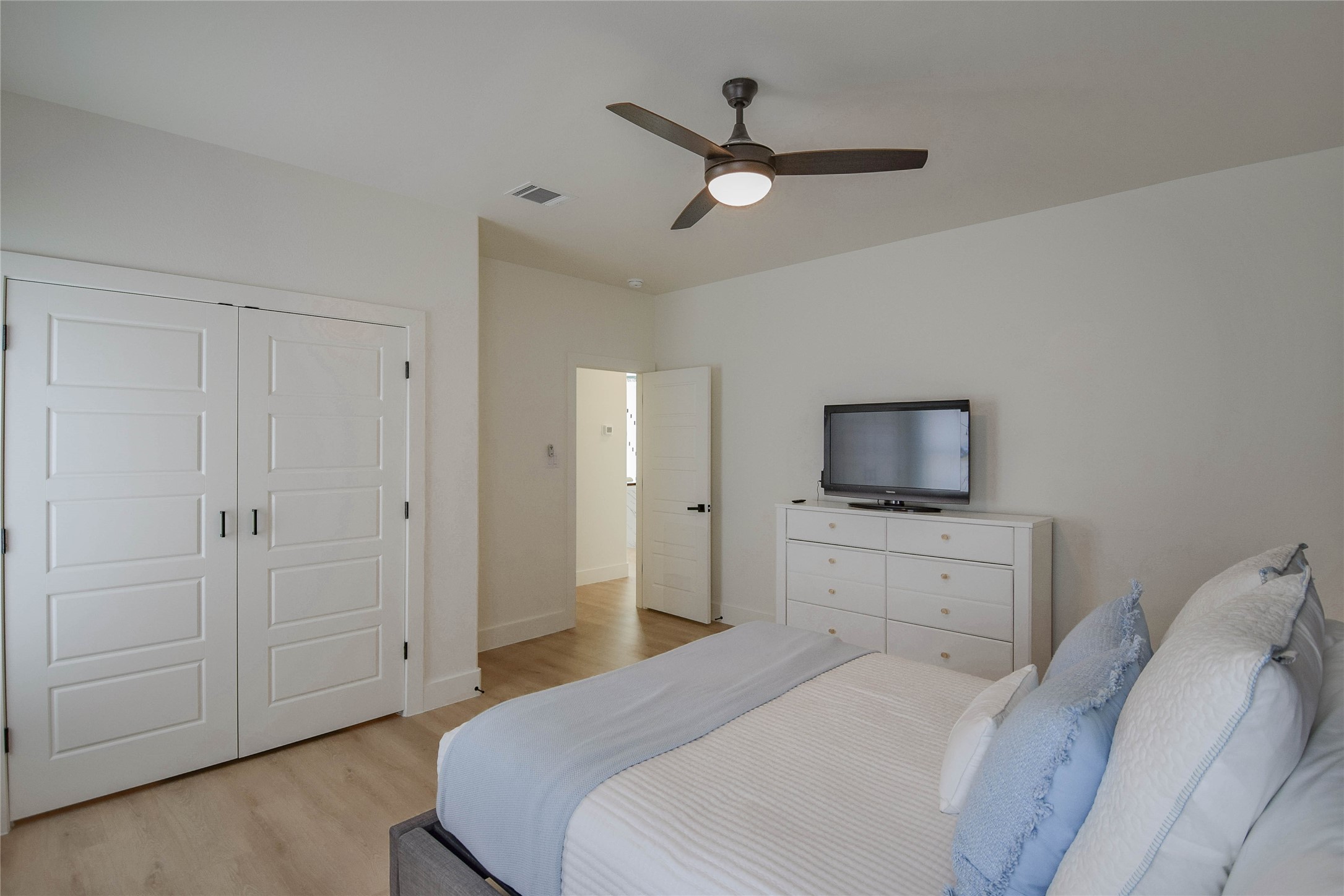 4560 Jackson Bend Court Granbury TX 76049