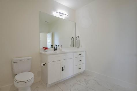 4560 Jackson Bend Court Granbury TX 76049