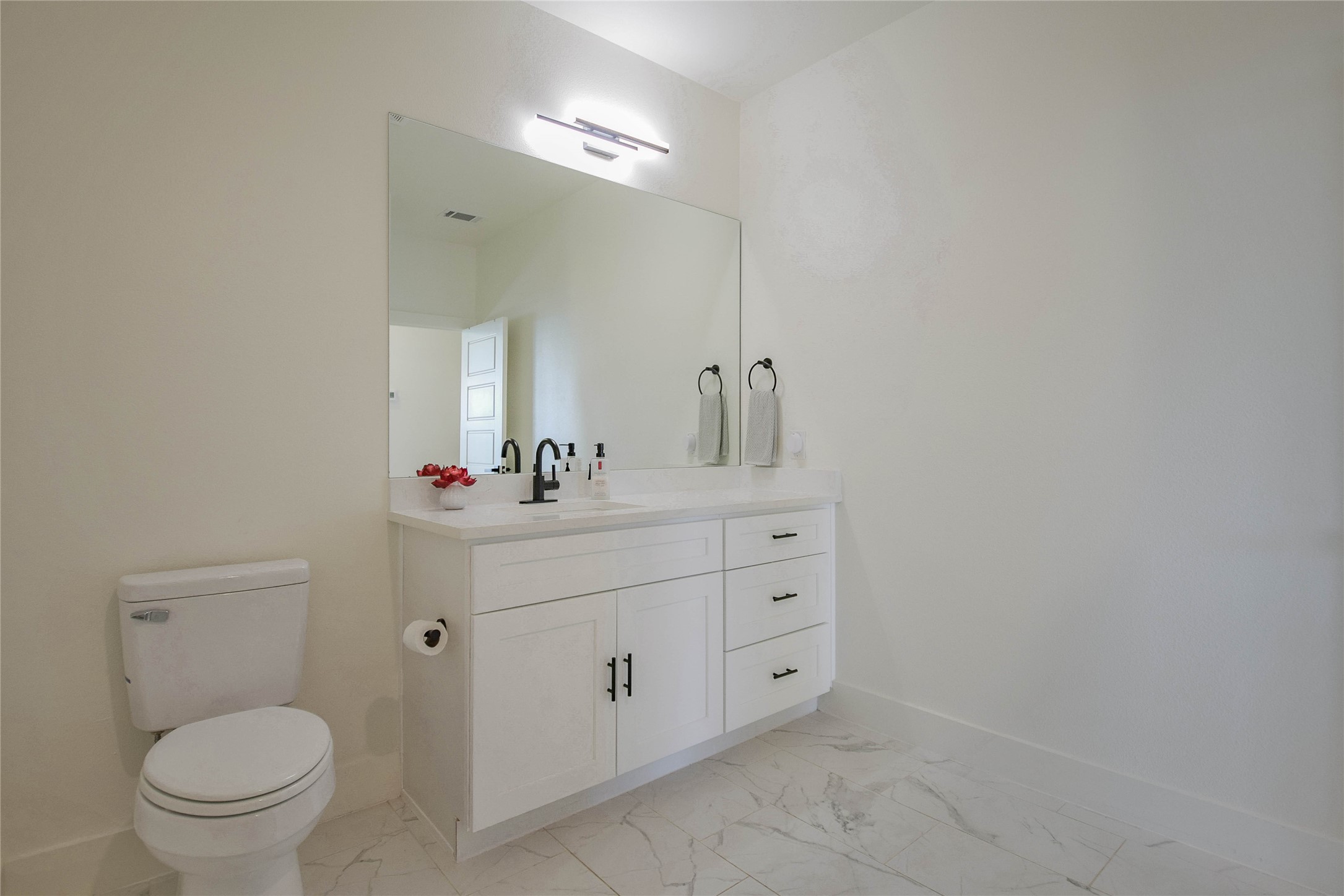 4560 Jackson Bend Court Granbury TX 76049