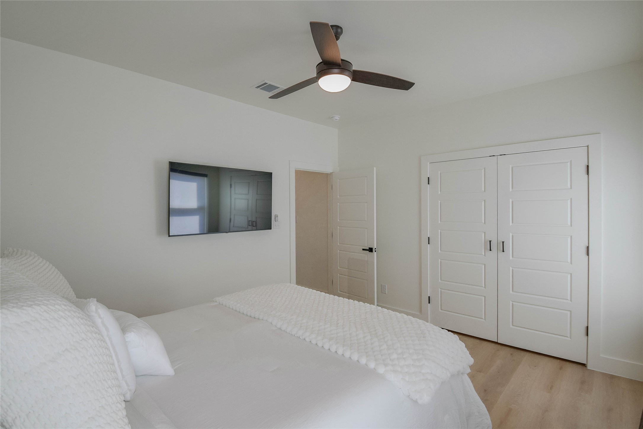 4560 Jackson Bend Court Granbury TX 76049