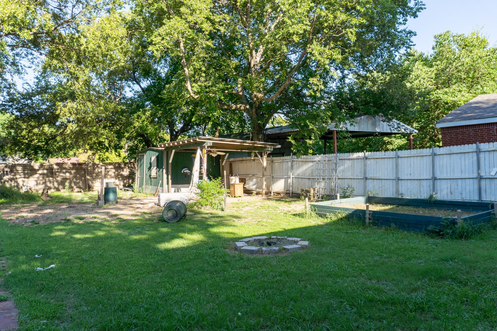 714 Neomi Avenue Dallas TX 75217