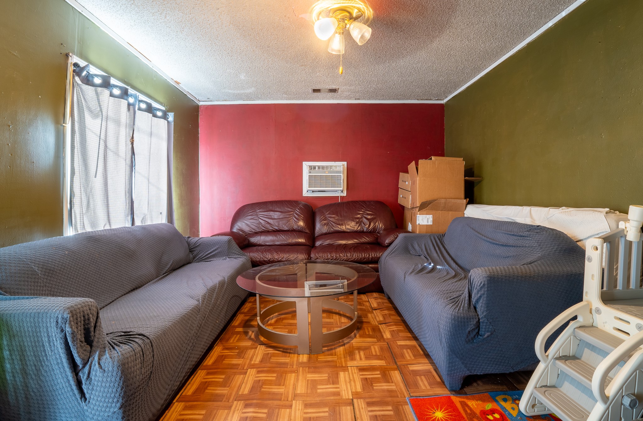 714 Neomi Avenue Dallas TX 75217